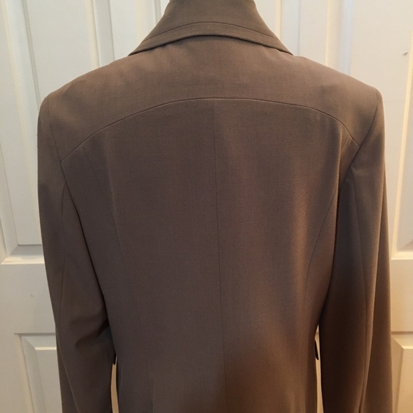 NWT  Jones Wear Women’s Suit Jacket Size 12 - Picture 3 of 10